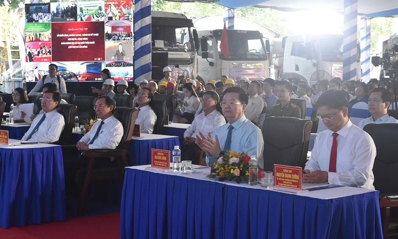 TỔNG THUẬT: Thủ tướng Chính phủ và Chủ tịch Quốc hội dự lễ khởi công, khánh thành 234 dự án lớn trên cả nước- Ảnh 23.
