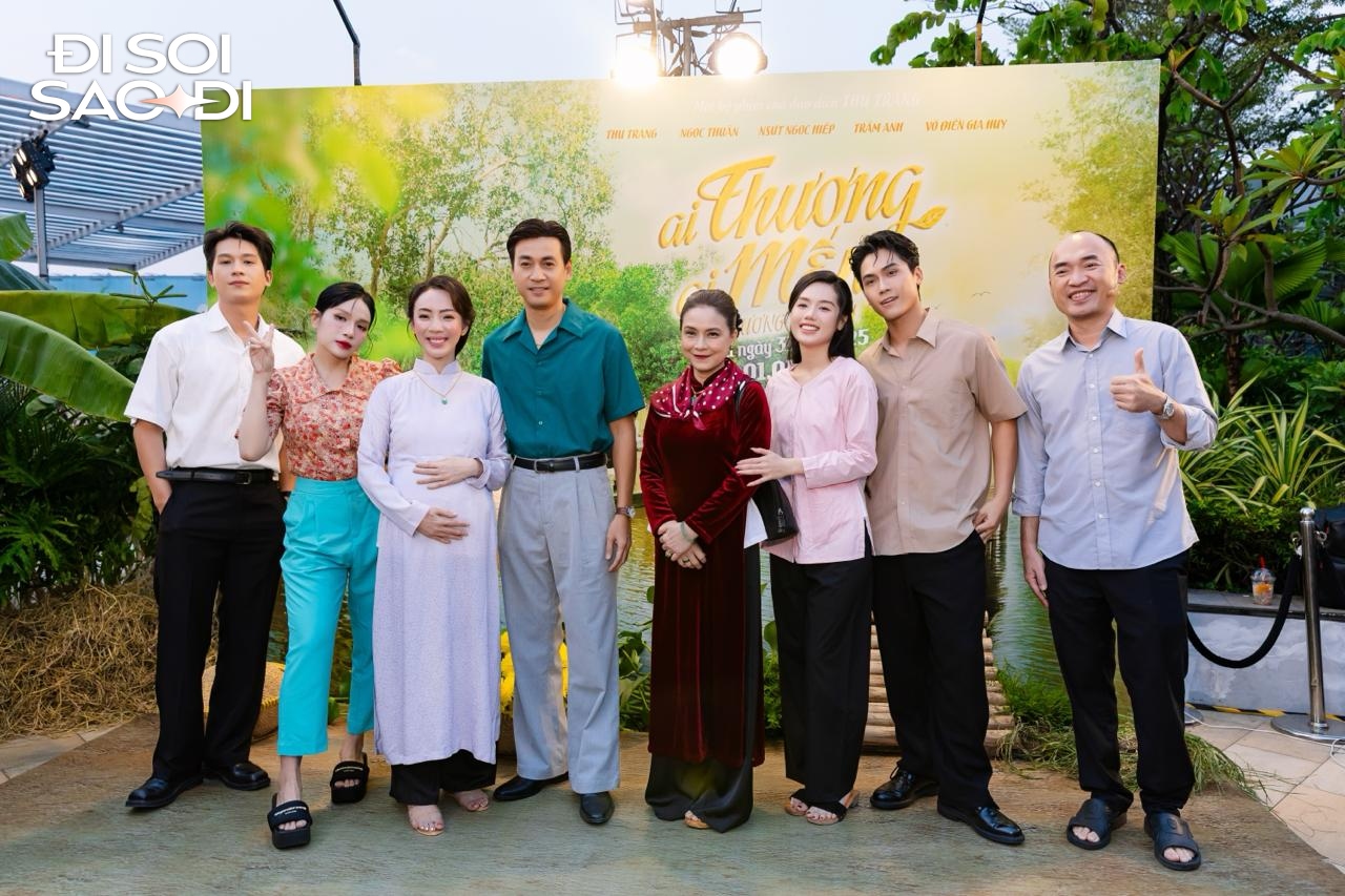 Cặp sao Việt công khai bồng bế nhau gây bão MXH: Nhà gái xinh như mộng, nhà trai lộ rõ vẻ si mê khó chối cãi- Ảnh 1.