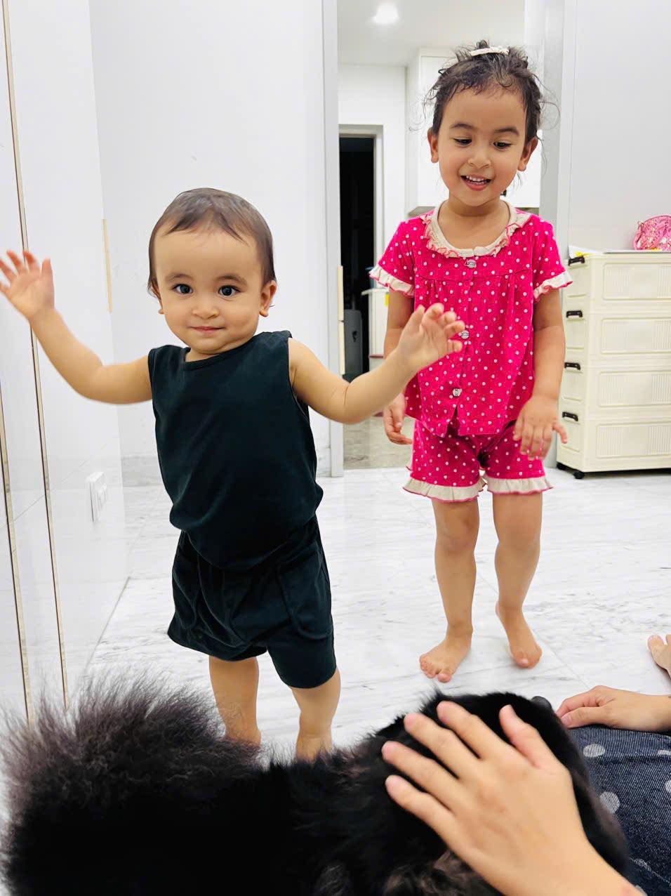  Con gái lớn bật khóc mách mẹ vì bị em trêu, mẹ Võ Hạ Trâm xử lý theo cách không ai ngờ tới- Ảnh 8.