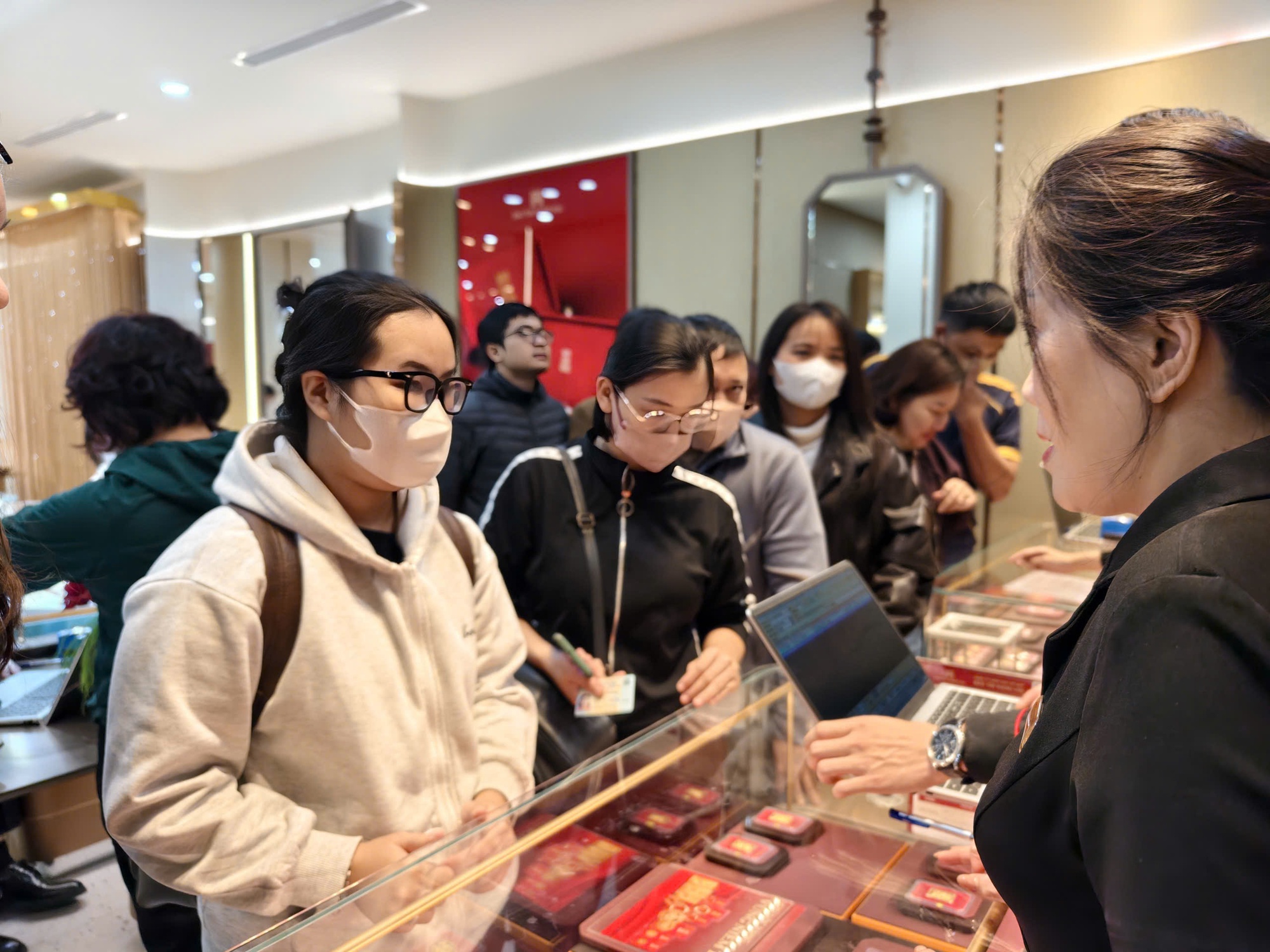 Bỏ vài ly trà sữa mỗi tháng, cuối năm có vàng trong tay- Ảnh 4.