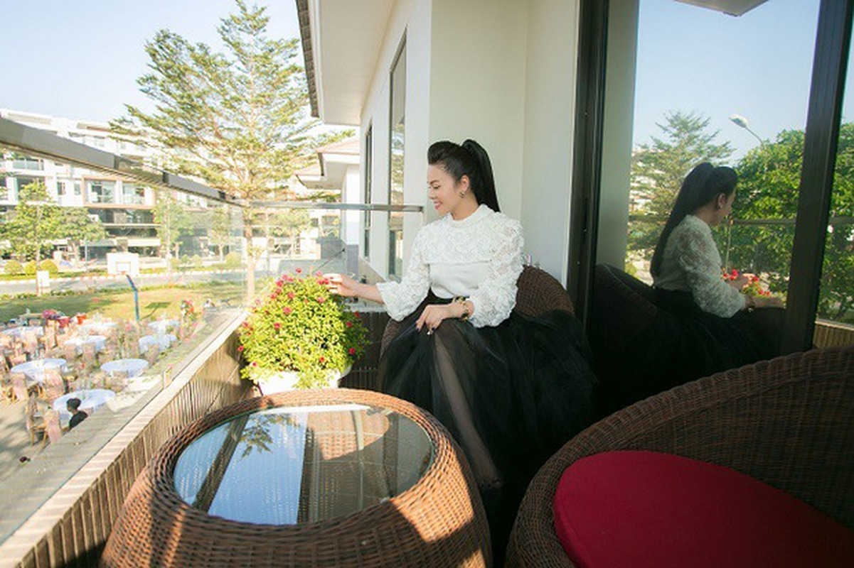 Nữ ca sĩ Việt 40 tuổi tự sinh con, không lấy chồng, ở biệt thự 20 tỷ- Ảnh 15.