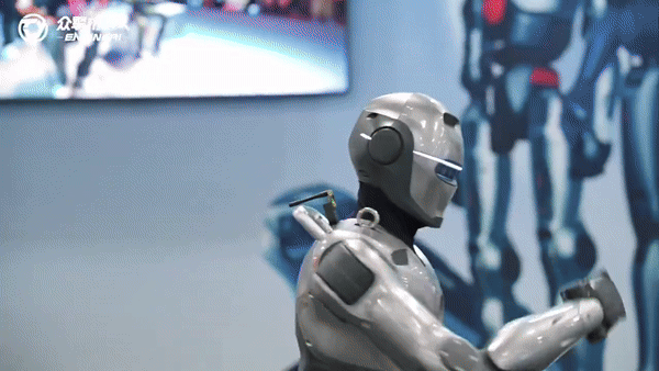 Trung Quốc giới thiệu robot đầu tiên trên thế giới được tạo ra để đấm nhau, đến cái tên cũng lấy cảm hứng từ "Kẻ Hủy Diệt"- Ảnh 1. Trung Quốc giới thiệu robot đầu tiên trên thế giới được tạo ra để đấm nhau, đến cái tên cũng lấy cảm hứng từ "Kẻ Hủy Diệt"- Ảnh 1.