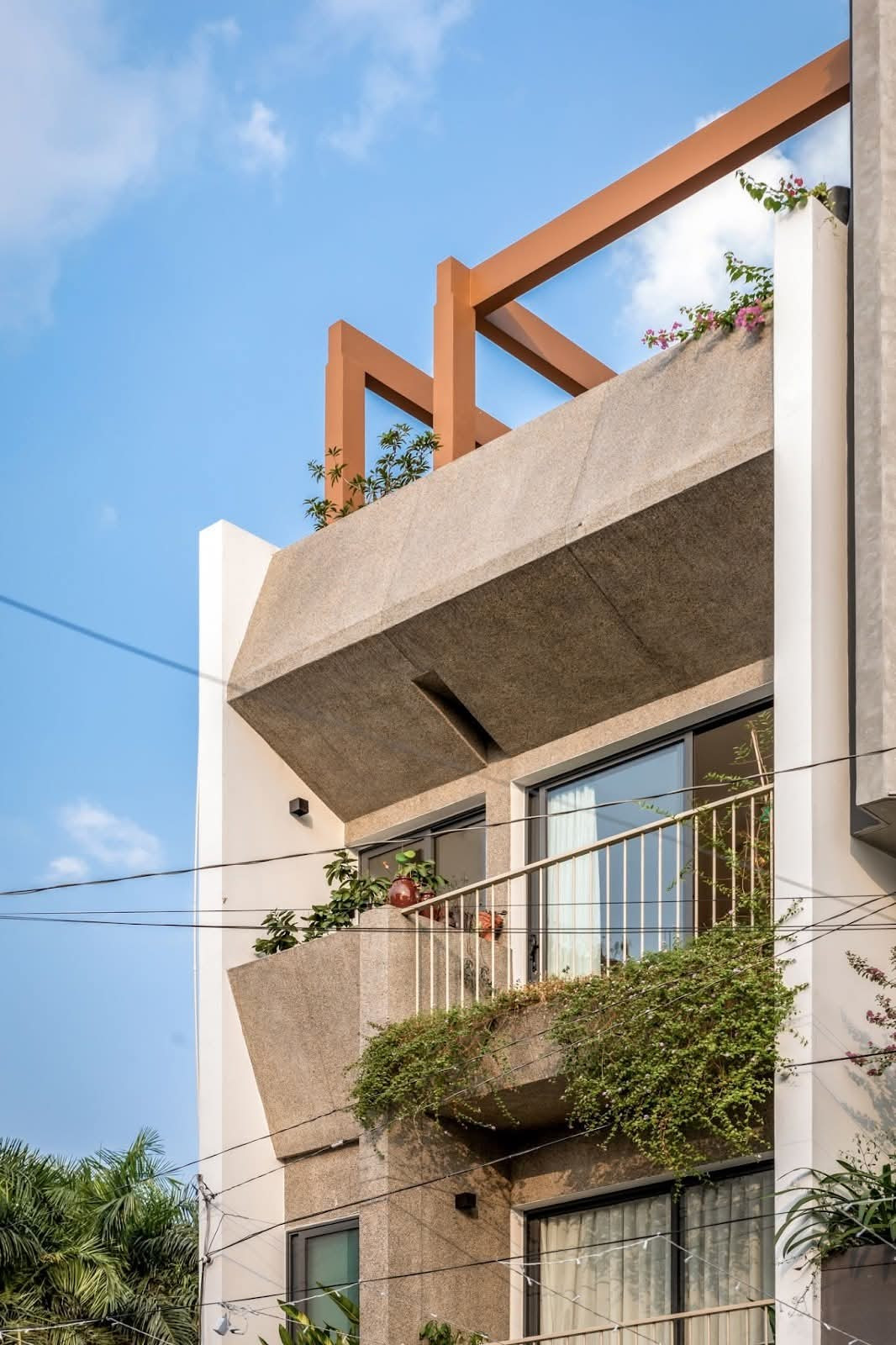 Nhà phố 4 tầng dành khoảng trống cho hoạt động vui chơi của trẻ em- Ảnh 2.