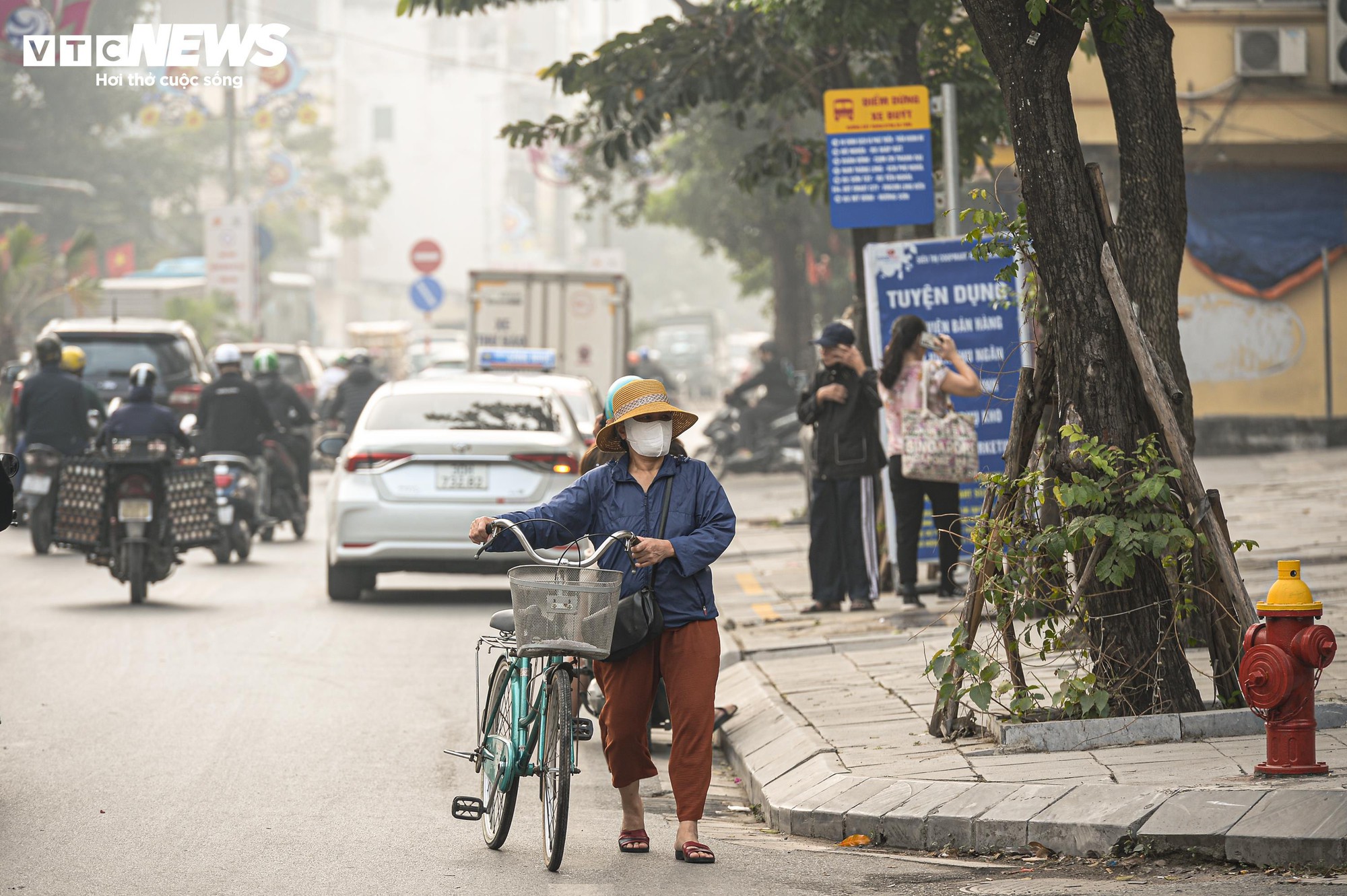 Ba ngày liên tiếp Hà Nội ô nhiễm không khí top đầu thế giới- Ảnh 10.