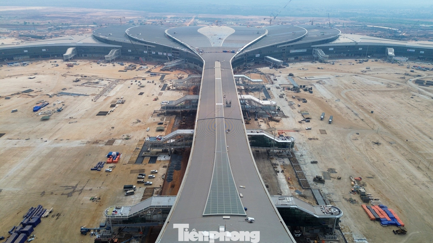 Toàn cảnh nhà ga nghìn tỷ sân bay Long Thành trước ngày đón chuyến bay đầu tiên- Ảnh 3.