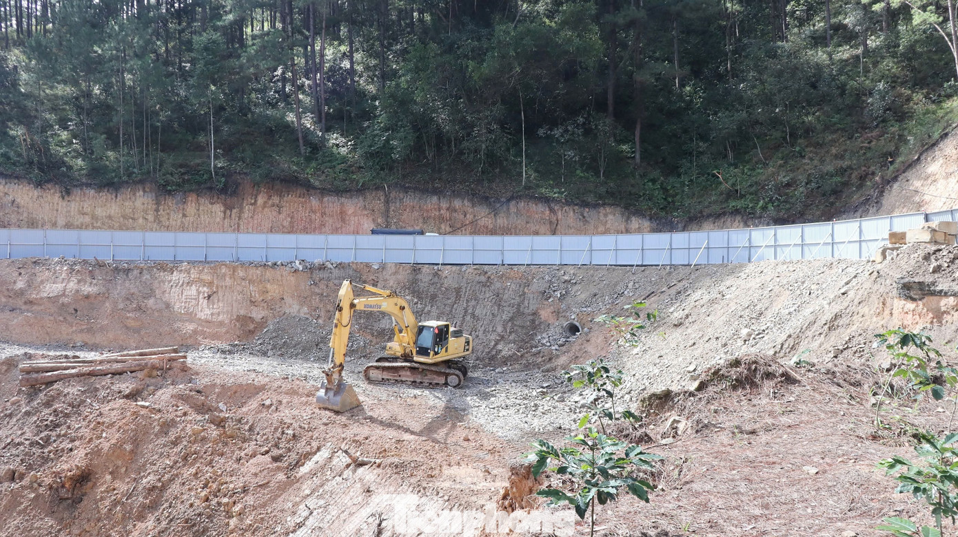 Đèo Mimosa sau khi thông xe qua đường tạm- Ảnh 7.