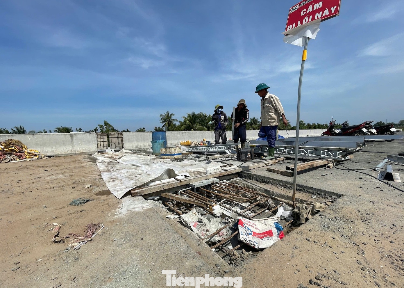 Cận cảnh cao tốc Cần Thơ - Cà Mau sắp thông xe- Ảnh 20.