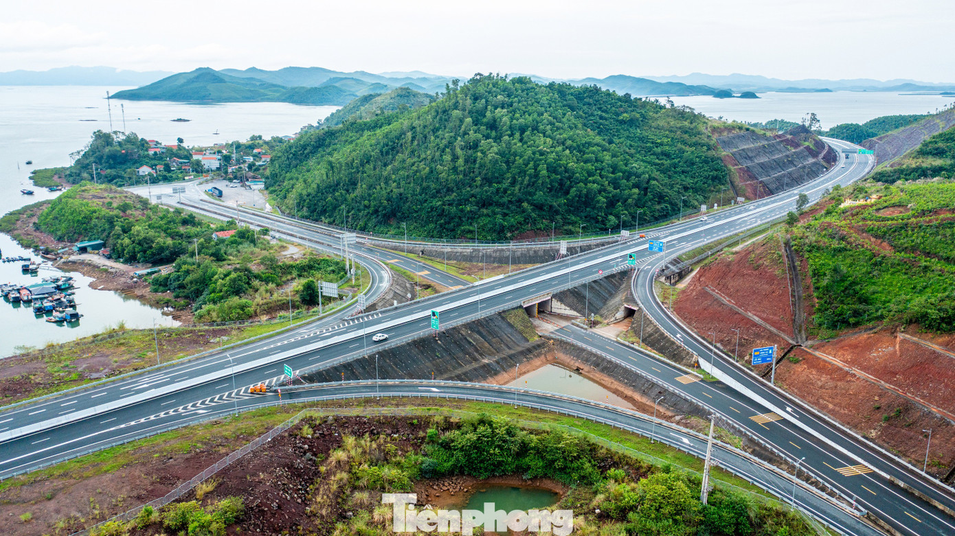 Cận cảnh Quốc lộ 4B nối Quảng Ninh - Lạng Sơn trước ngày mở rộng- Ảnh 17.