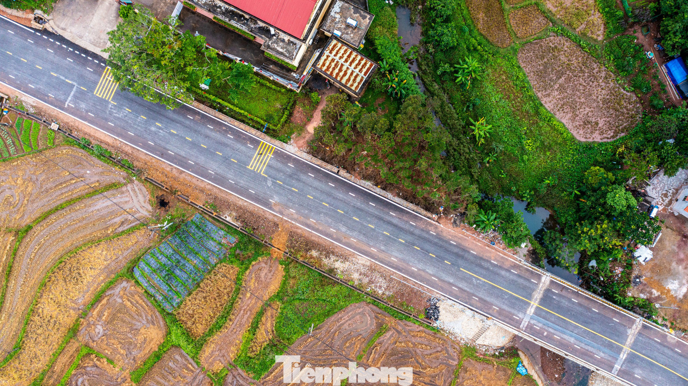 Cận cảnh Quốc lộ 4B nối Quảng Ninh - Lạng Sơn trước ngày mở rộng- Ảnh 11.