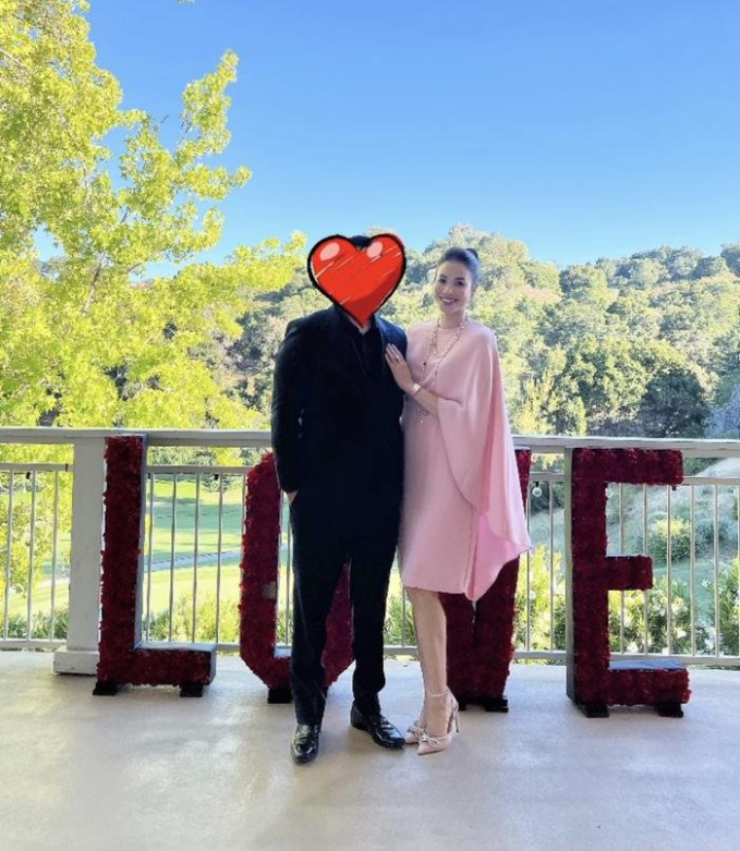 Hoa hậu Phạm Hương xóa ảnh chụp chung với chồng đại gia?- Ảnh 4.