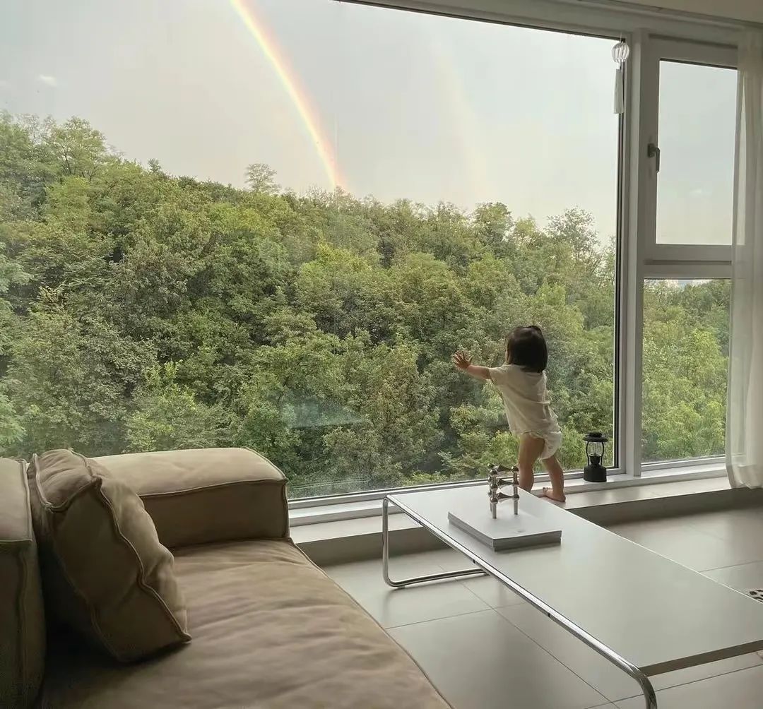 Vì sao người giàu tuyệt đối tránh phòng khách ngang, người nghèo tuyệt đối tránh phòng khách dọc? Sự thật khiến ai cũng giật mình- Ảnh 1.