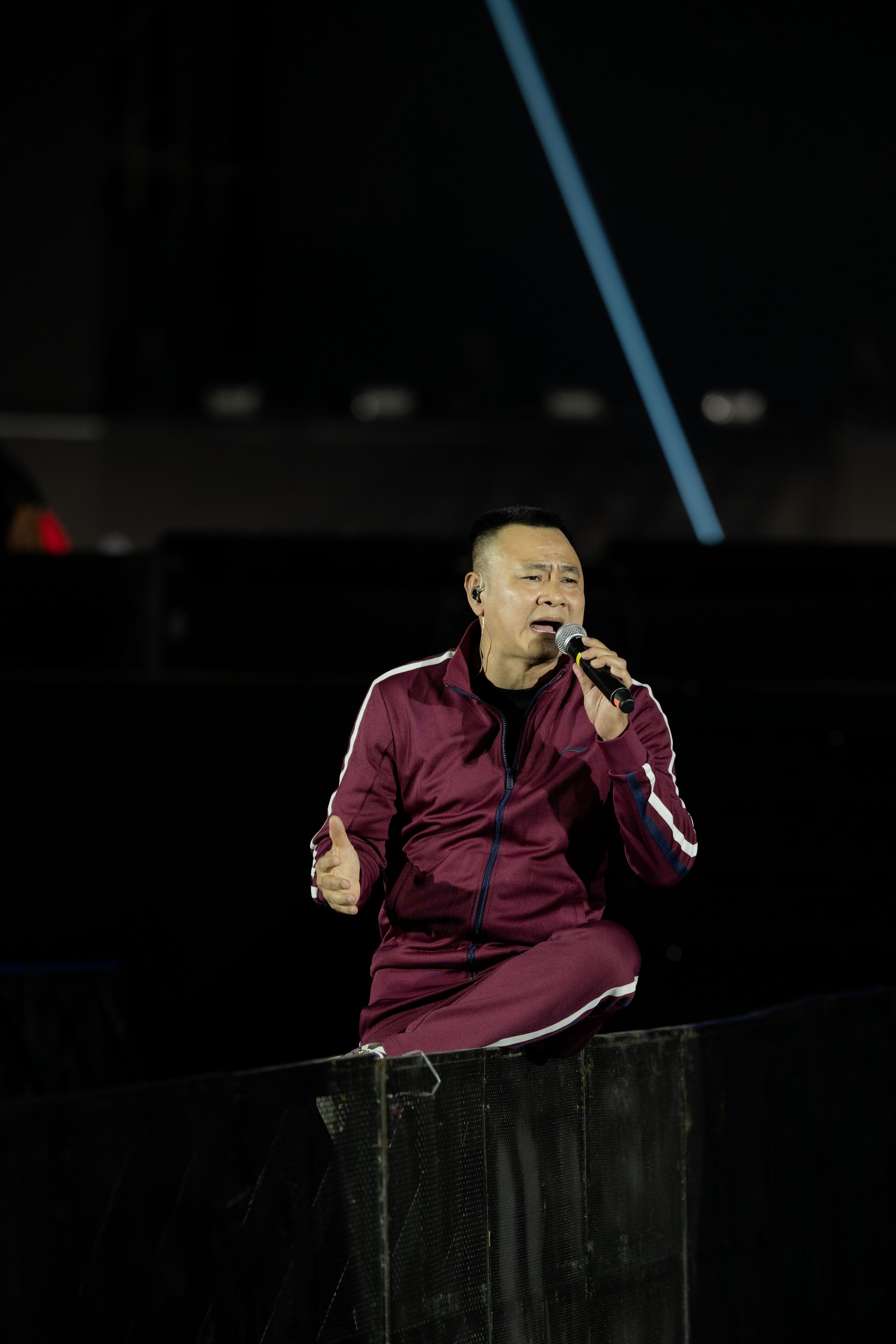 Tự Long đúng là chẳng sợ ai, cái gì cũng dám thoại- Ảnh 1.