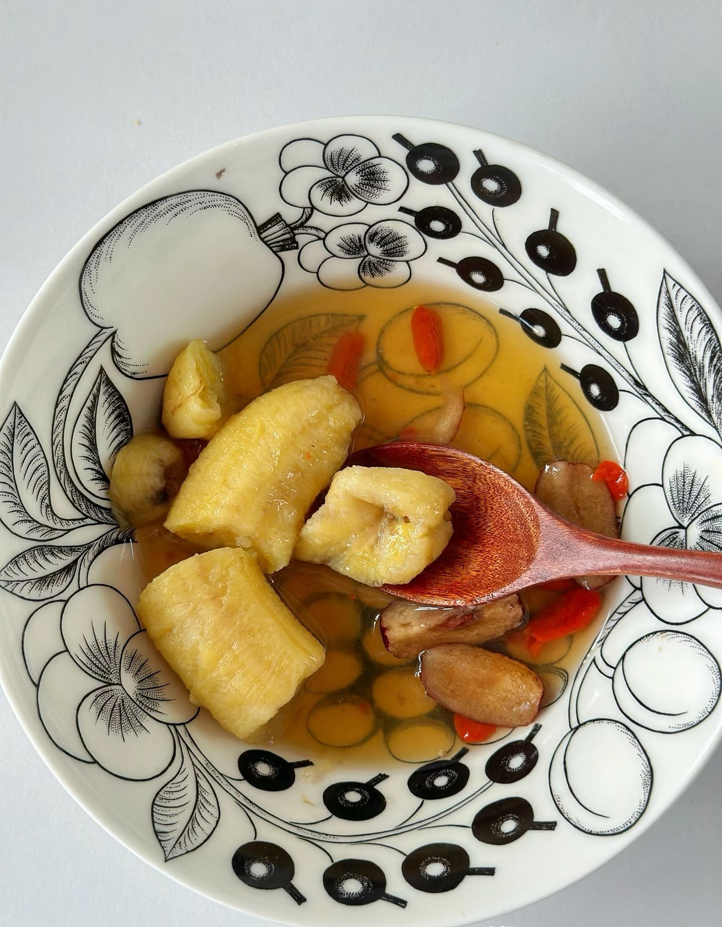 4 loại quả "càng hấp càng bổ", mẹ học ngay bí kíp của bác sĩ để cả nhà "bụng ấm, phổi êm" suốt mùa lạnh - Ảnh 9.