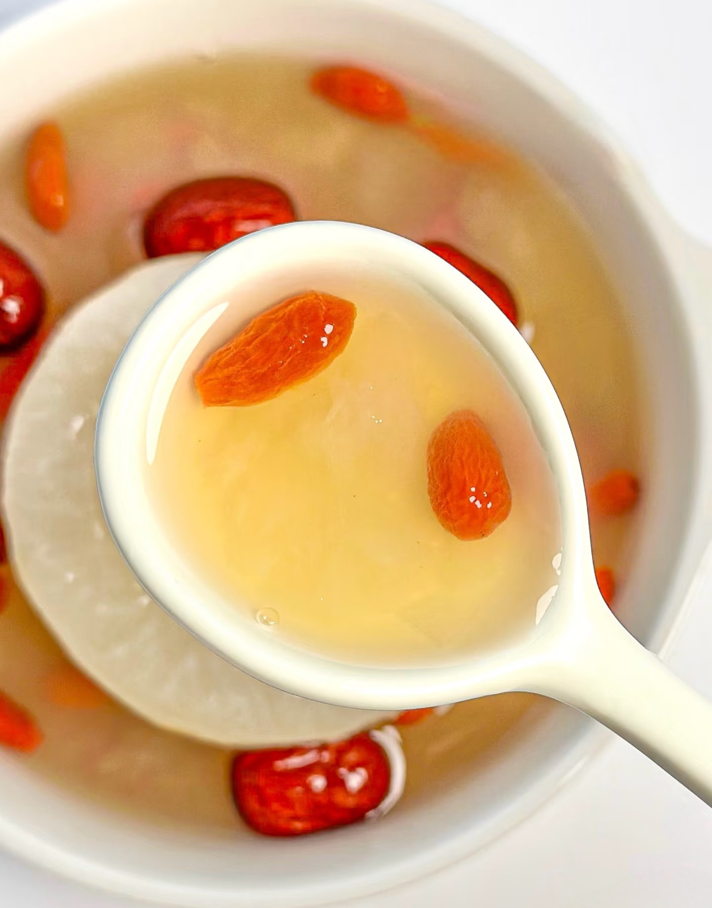 4 loại quả "càng hấp càng bổ", mẹ học ngay bí kíp của bác sĩ để cả nhà "bụng ấm, phổi êm" suốt mùa lạnh - Ảnh 5.