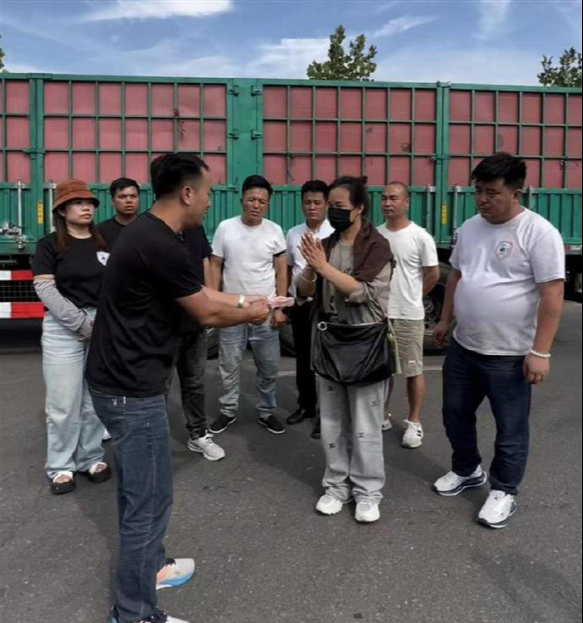 Shipper đột quỵ trên đường đi, người nhà phải đền bù 350 triệu vì "giao hàng chậm"- Ảnh 1.