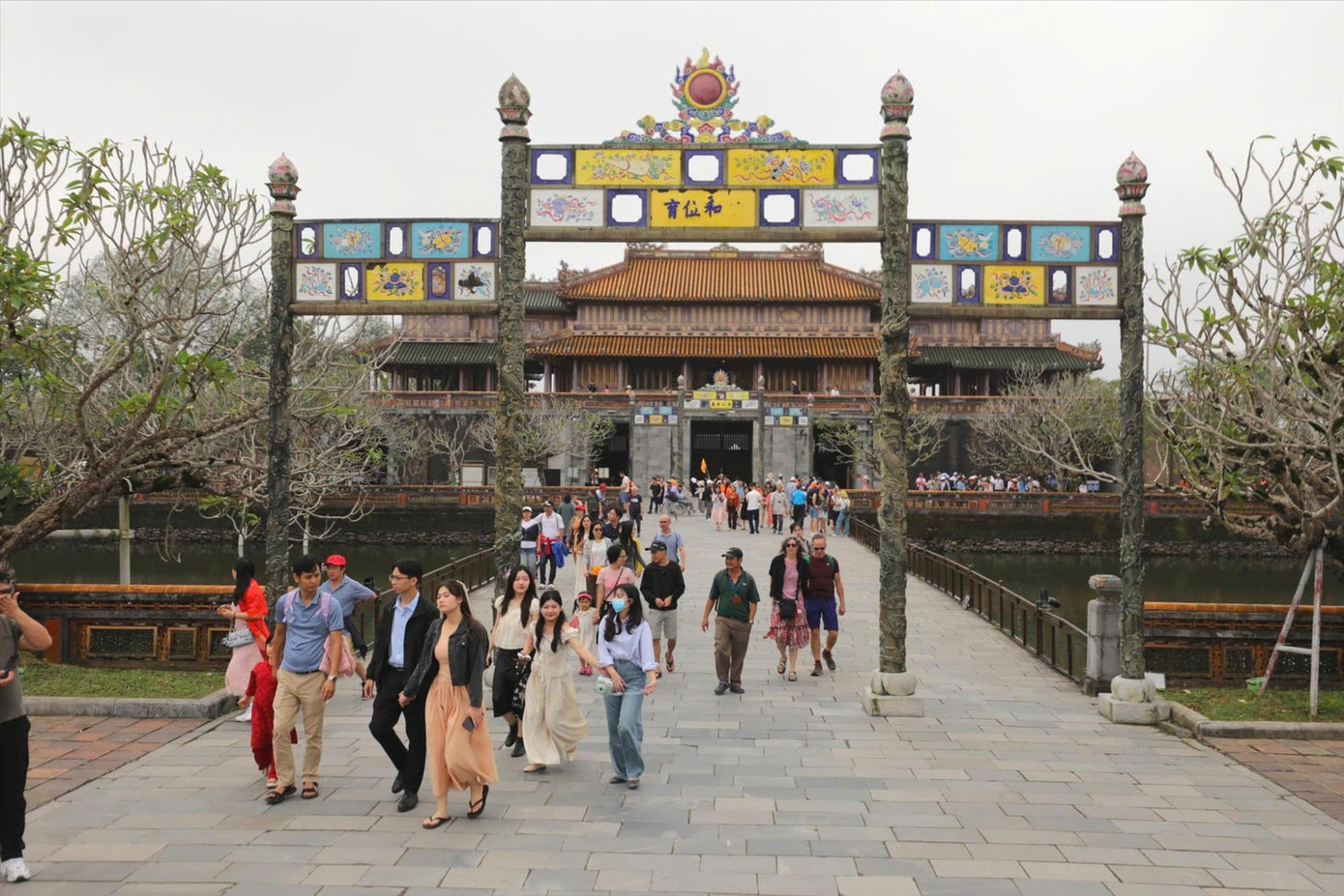 Doanh thu du lịch Huế cao nhất từ trước tới nay- Ảnh 2.