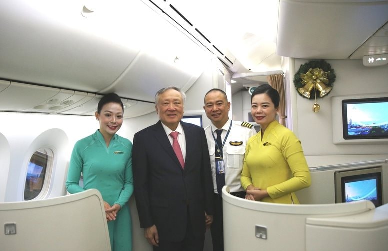 Đúng 6h30', Phó Thủ tướng đi chuyến bay tới dự án 16 tỷ USD: Thời khắc trọng đại của công trình 5 sao- Ảnh 2.