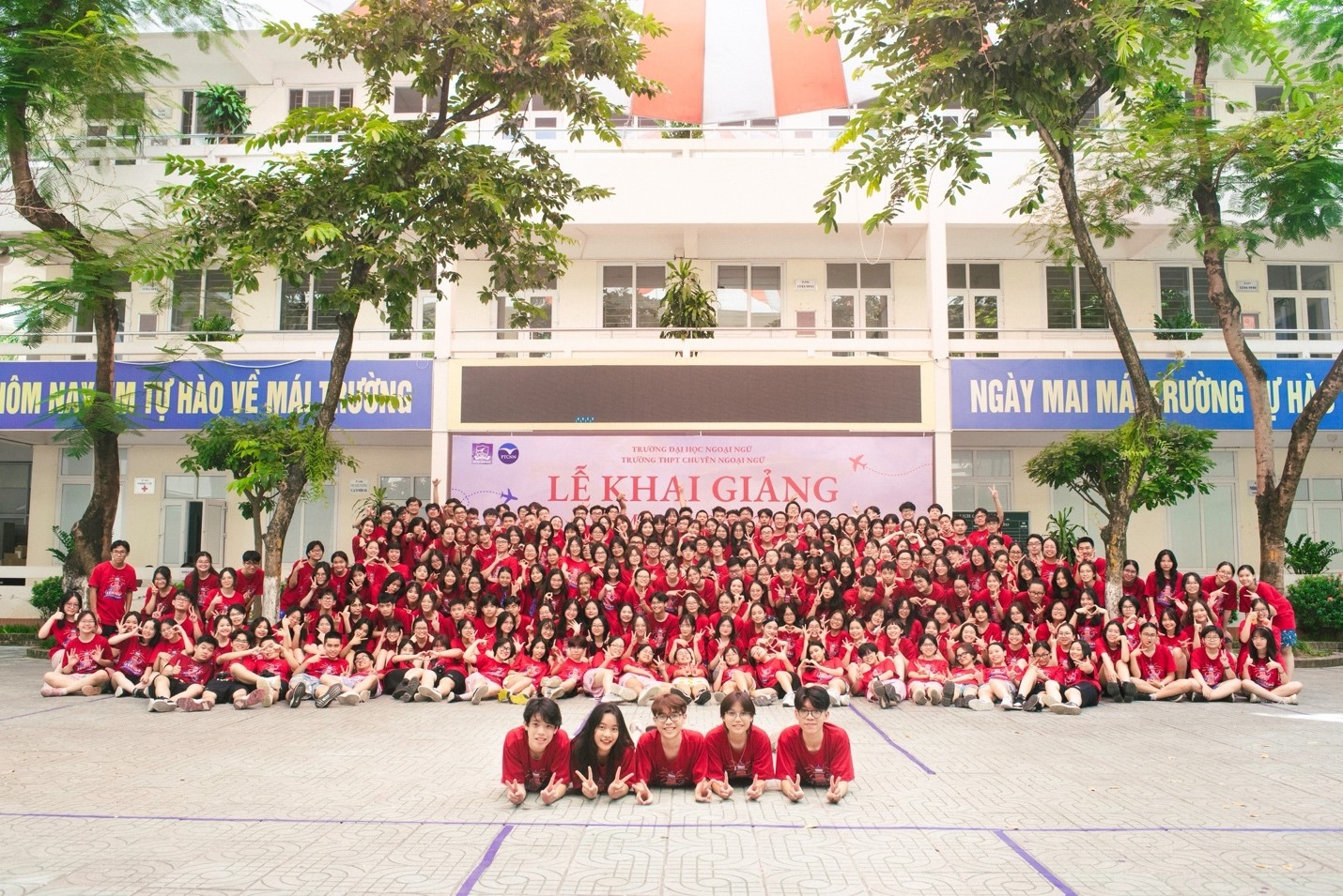 Ngôi trường "lọt thỏm" giữa lòng ĐHQG Hà Nội: Diện tích nhỏ nhưng thành tích khủng, chỉ 1 học kỳ có 4 học sinh đạt điểm SAT tuyệt đối!- Ảnh 3.