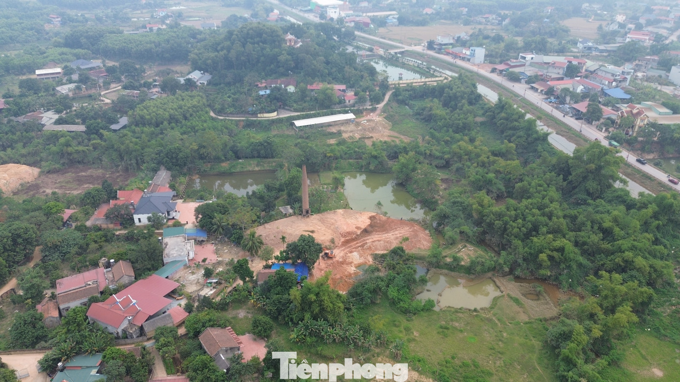 Cận cảnh tuyến đường 'cụt' 220 tỷ kết nối với... đồng ruộng ở Thái Nguyên- Ảnh 5.