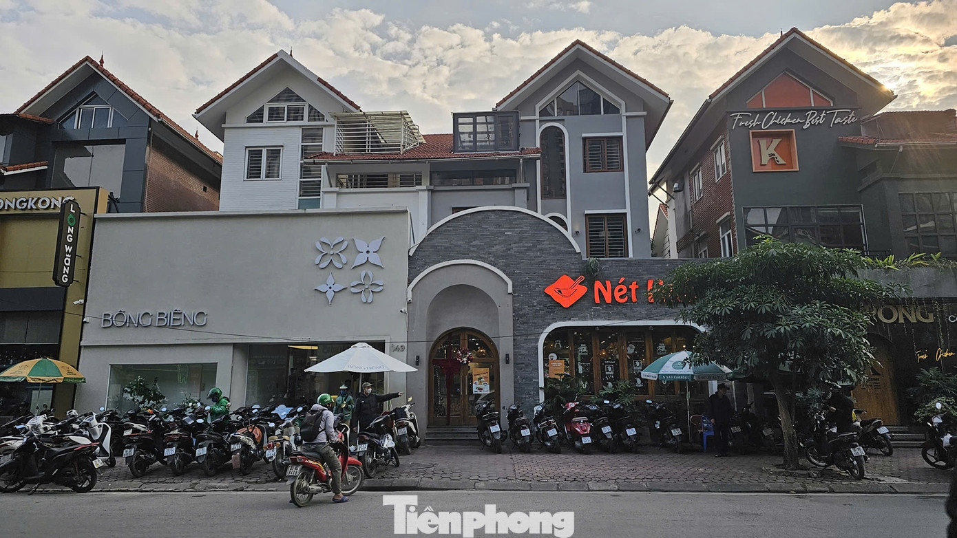 'Làng Việt kiều châu Âu' méo mó, nhếch nhác vì vi phạm trật tự xây dựng- Ảnh 3.