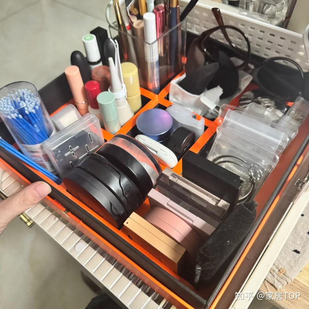 Người phụ nữ 59 tuổi này khiến tôi sững sờ: Không tốn một đồng mà nhà lúc nào cũng gọn, chuẩn "bậc thầy tối giản"- Ảnh 14. Người phụ nữ 59 tuổi này khiến tôi sững sờ: Không tốn một đồng mà nhà lúc nào cũng gọn, chuẩn "bậc thầy tối giản"- Ảnh 14.