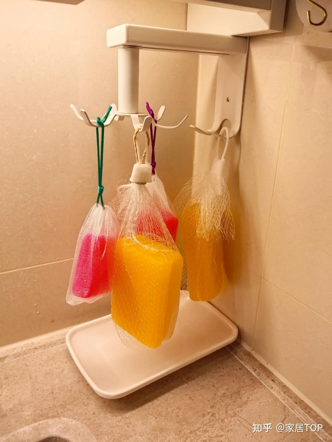 Người phụ nữ 59 tuổi này khiến tôi sững sờ: Không tốn một đồng mà nhà lúc nào cũng gọn, chuẩn "bậc thầy tối giản"- Ảnh 1. Người phụ nữ 59 tuổi này khiến tôi sững sờ: Không tốn một đồng mà nhà lúc nào cũng gọn, chuẩn "bậc thầy tối giản"- Ảnh 1.