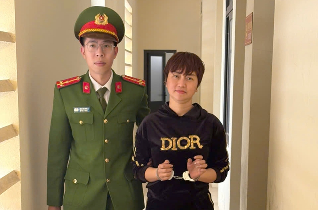 Khám xét tại nơi ở, tạm giữ hình sự 2 mẹ con Nguyễn Thị Thu- Ảnh 4.