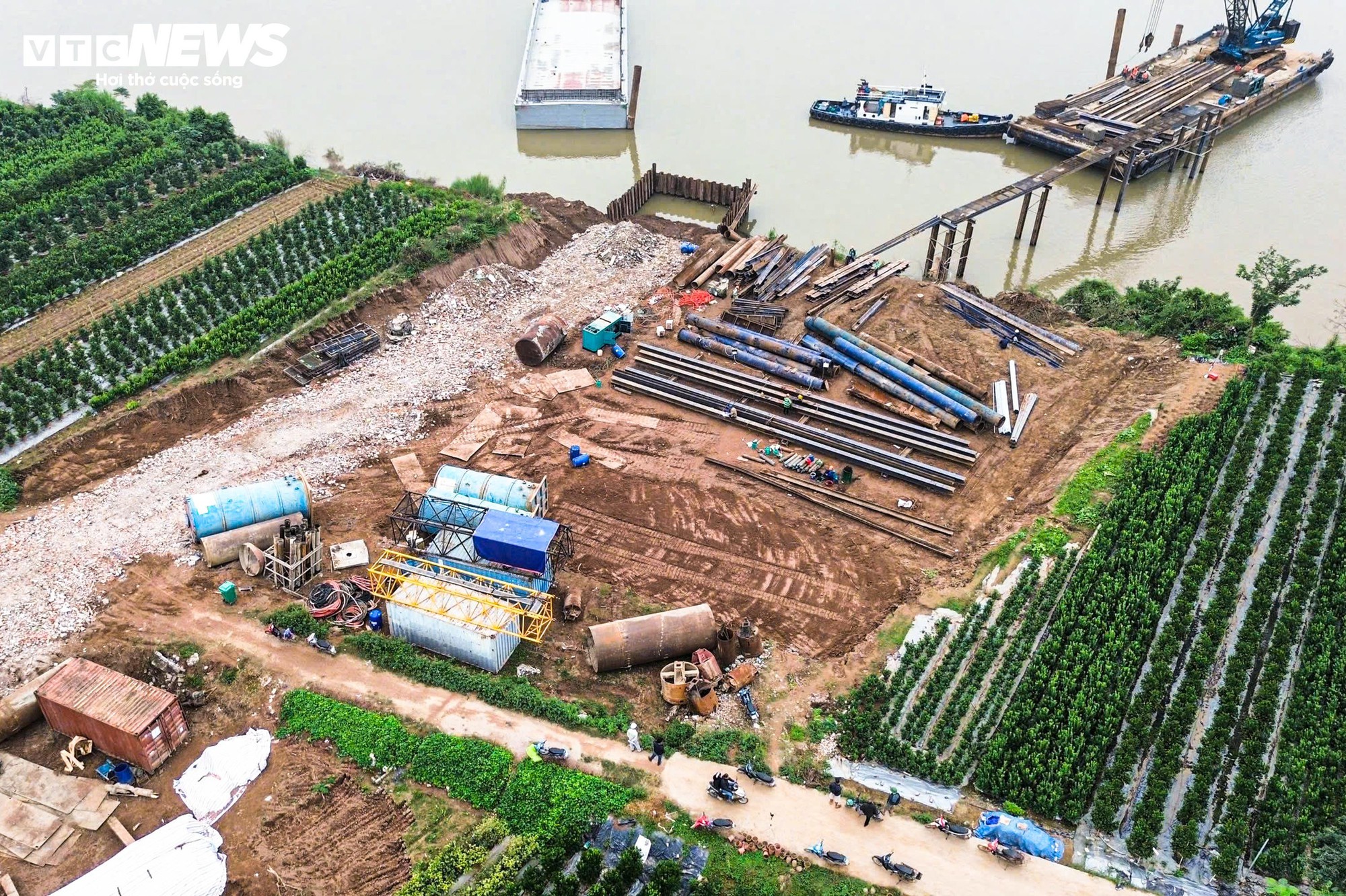 Toàn cảnh công trường thi công cầu Mễ Sở rộng 4 làn xe nối Hà Nội - Hưng Yên- Ảnh 5.