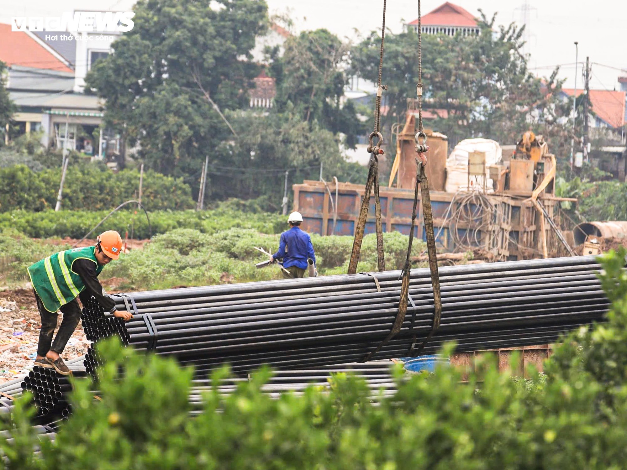 Toàn cảnh công trường thi công cầu Mễ Sở rộng 4 làn xe nối Hà Nội - Hưng Yên- Ảnh 8.