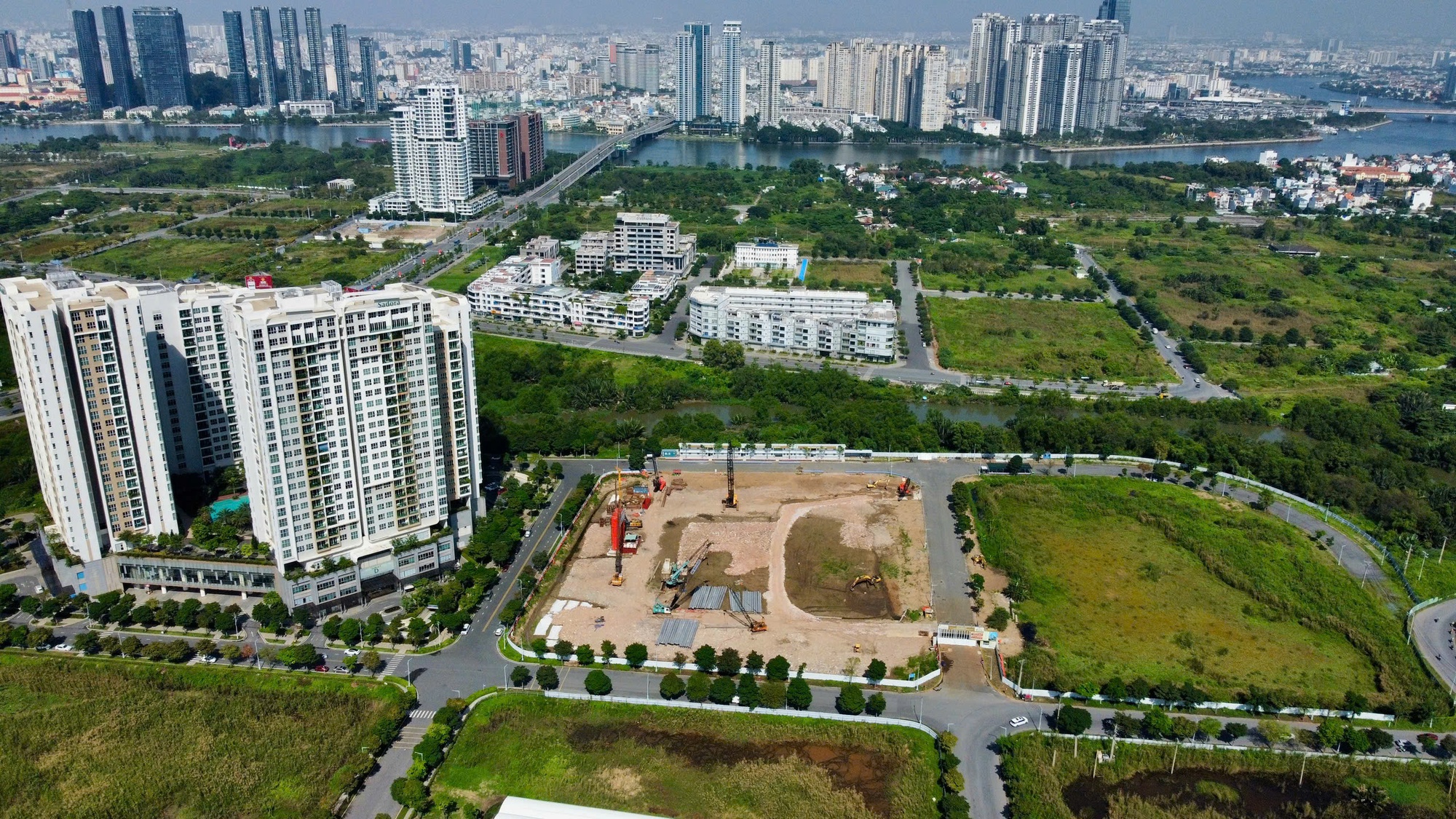 Chuyển động mới tại Khu đô thị Sala sau 10 năm phát triển mạnh mẽ - Ảnh 1.