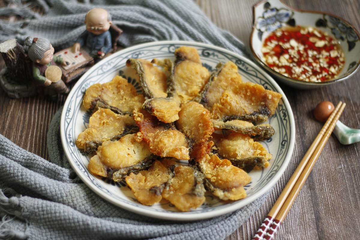 Cách rán cá vàng ruộm, giòn tan, thơm lừng không tanh: Ăn ai cũng phải&nbsp; khen- Ảnh 1.