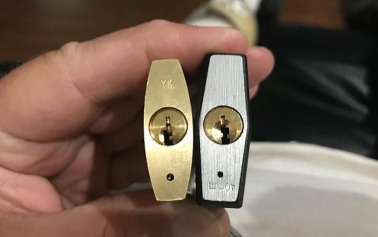 90% người dùng không biết công dụng của chiếc lỗ nhỏ trên ổ khoá- Ảnh 2. 90% người dùng không biết công dụng của chiếc lỗ nhỏ trên ổ khoá- Ảnh 2.