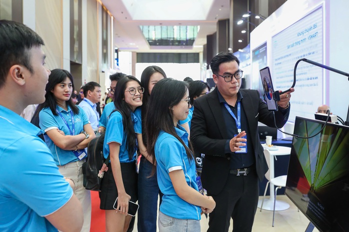 Đề xuất giảm thuế cho công dân số tích cực: Chuyên gia nói gì?- Ảnh 1. Đề xuất giảm thuế cho công dân số tích cực: Chuyên gia nói gì?- Ảnh 1.