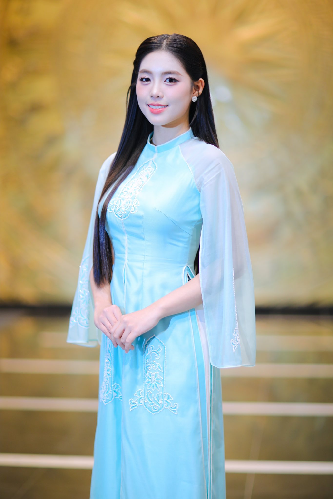 Một Á hậu Việt bất ngờ xuất hiện trên trang Thông tin Chính phủ- Ảnh 8.