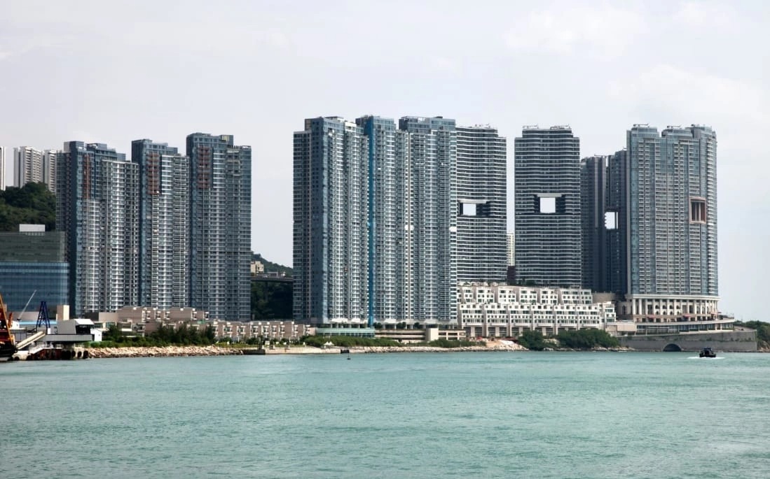 Tại sao các tòa nhà ở Hong Kong luôn có "lỗ thủng" ở giữa? - Ảnh 3.