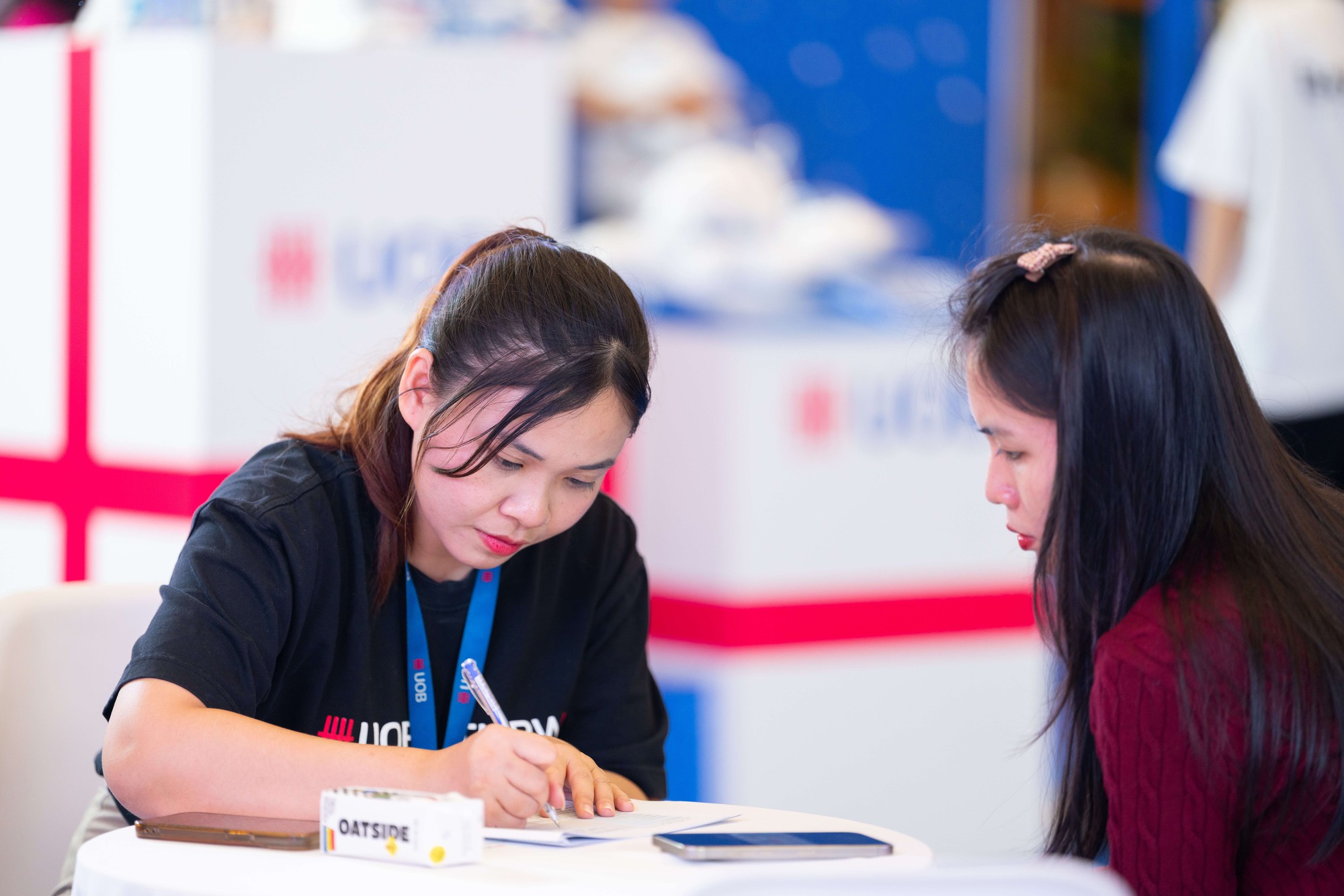 UOB mở rộng giải pháp ngân hàng đến doanh nghiệp, lao động vùng Bình Dương cũ - Ảnh 2.