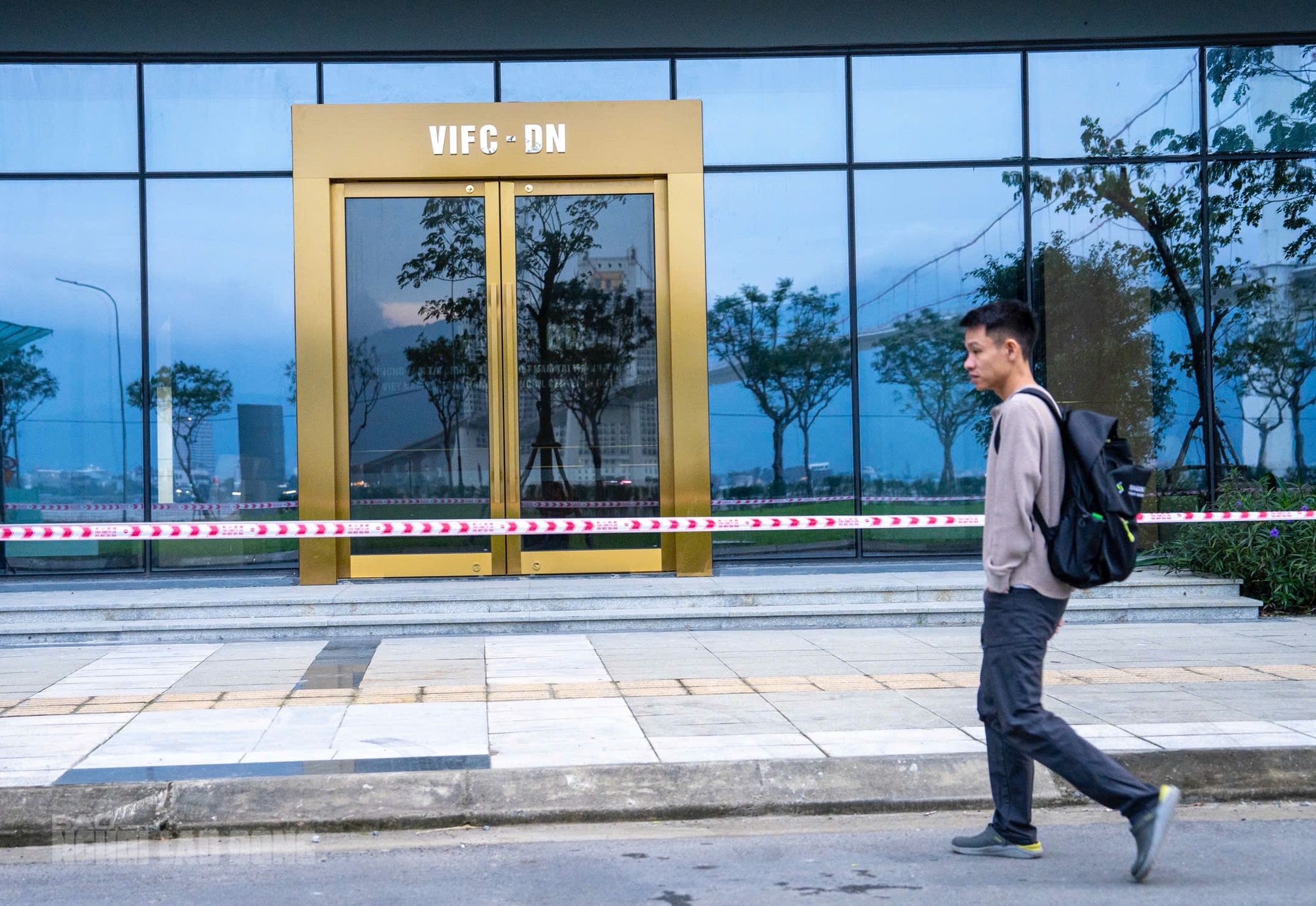 Ngắm các vị trí đặt Trung tâm tài chính quốc tế Việt Nam tại Đà Nẵng  - Ảnh 4.