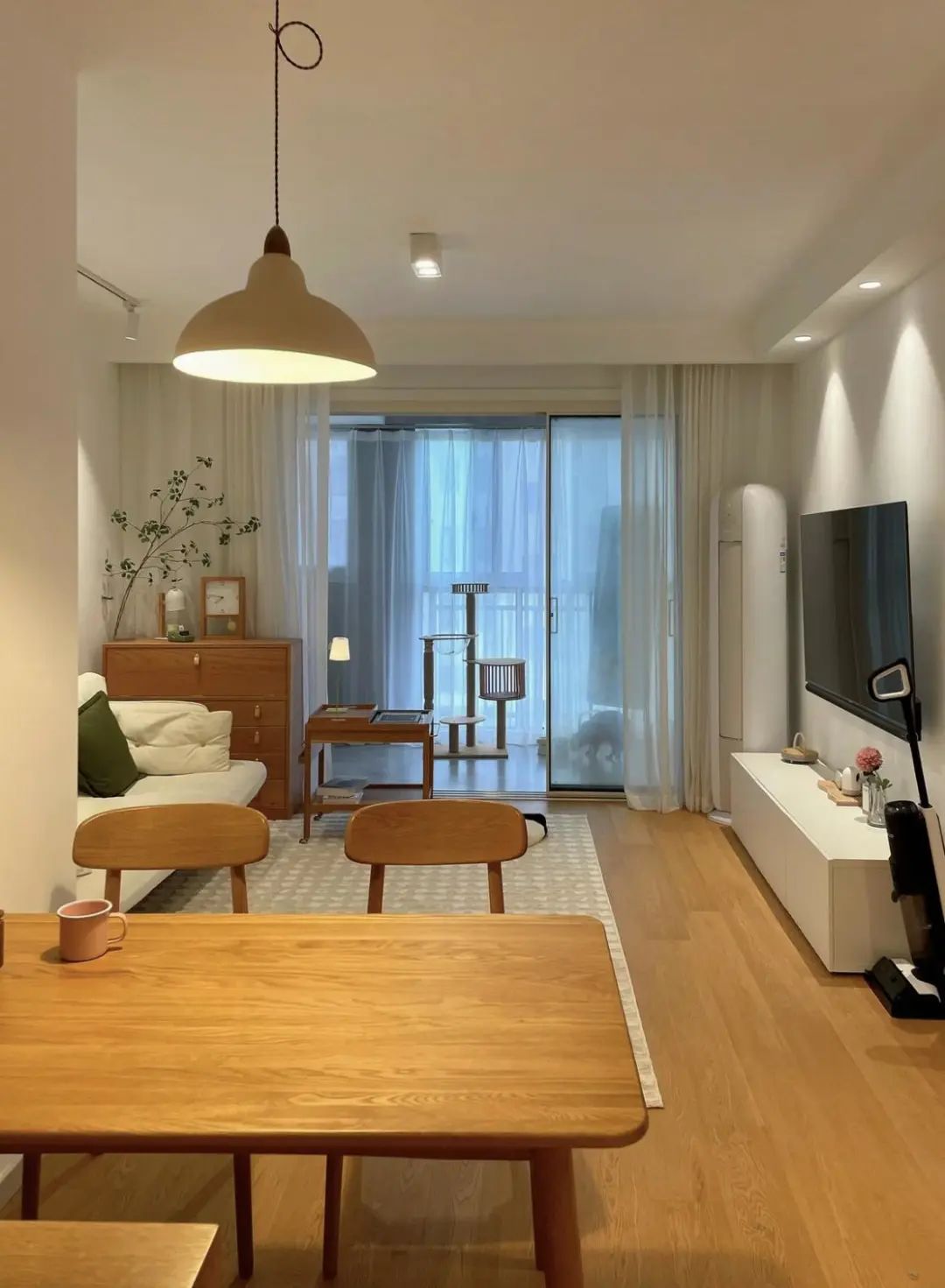 Chuyển từ căn hộ 90m² sang 180m², sống 8 năm rồi quay về - tôi nhận ra nhà rộng không khiến cuộc sống tốt hơn- Ảnh 5.