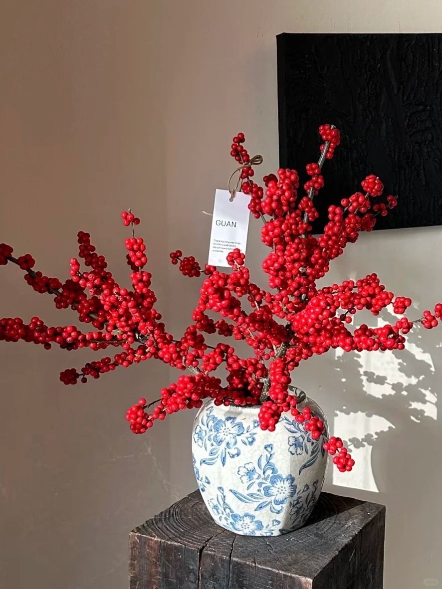 Bí kíp cắm đào đông đỏ chơi bền xuyên Tết 2026: Loài "trân châu đỏ" giúp gia chủ vượng khí, đỏ vận cả năm - Ảnh 26.