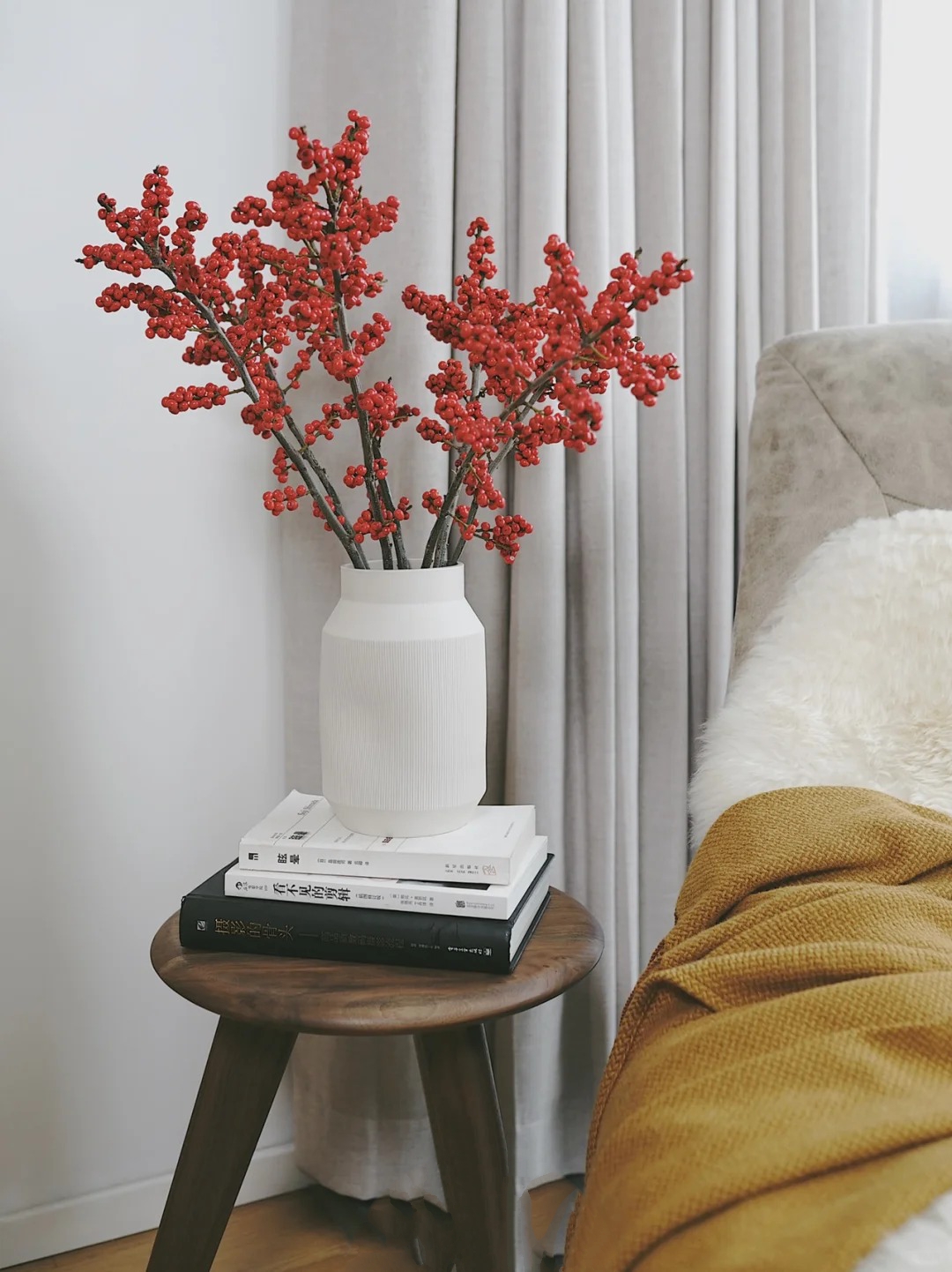 Bí kíp cắm đào đông đỏ chơi bền xuyên Tết 2026: Loài "trân châu đỏ" giúp gia chủ vượng khí, đỏ vận cả năm - Ảnh 9.