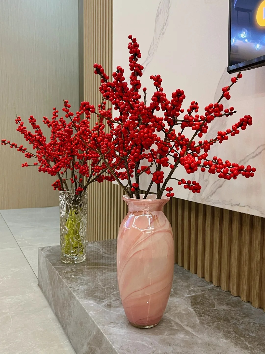 Bí kíp cắm đào đông đỏ chơi bền xuyên Tết 2026: Loài "trân châu đỏ" giúp gia chủ vượng khí, đỏ vận cả năm - Ảnh 23.