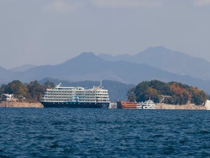 Ngỡ của Nga nhưng lại ‘Made in China’: Trung Quốc âm thầm thống trị mặt hàng giá trên trời 250 triệu đồng/kg, 1 công ty đủ cung 1/3 nhu cầu thế giới- Ảnh 2.