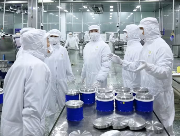 Ngỡ của Nga nhưng lại ‘Made in China’: Trung Quốc âm thầm thống trị mặt hàng giá trên trời 250 triệu đồng/kg, 1 công ty đủ cung 1/3 nhu cầu thế giới- Ảnh 5.