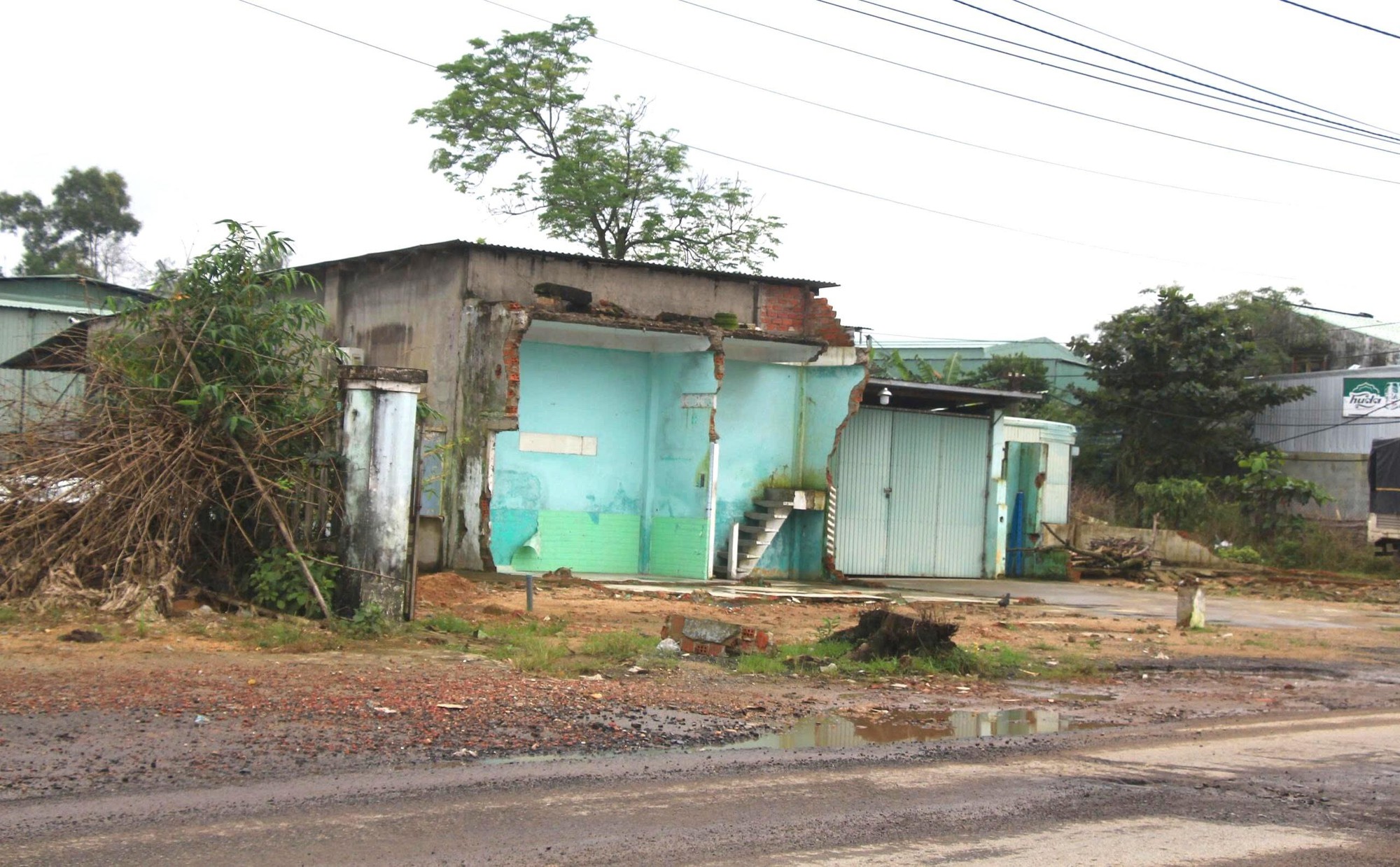 Quốc lộ 14B nát như tương, dân ngao ngán dự án cải tạo gần 780 tỷ thi công ì ạch- Ảnh 8.