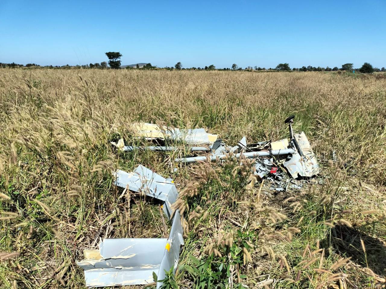 Thái Lan không kích, pháo kích liên tục, Campuchia dỡ bỏ công trình vươn ra Vịnh Thái Lan - Ảnh 1.