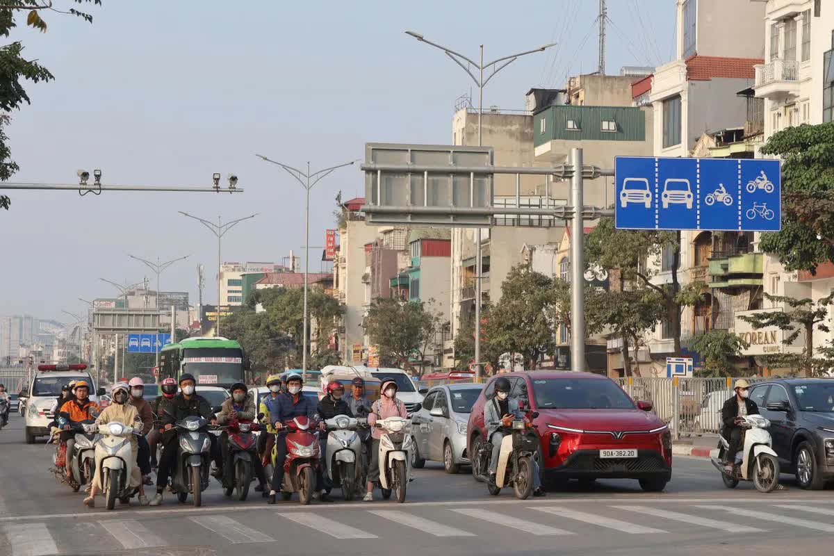 Camera AI phát huy hiệu quả sau 7 ngày vận hành tại Hà Nội- Ảnh 2. Camera AI phát huy hiệu quả sau 7 ngày vận hành tại Hà Nội- Ảnh 2.