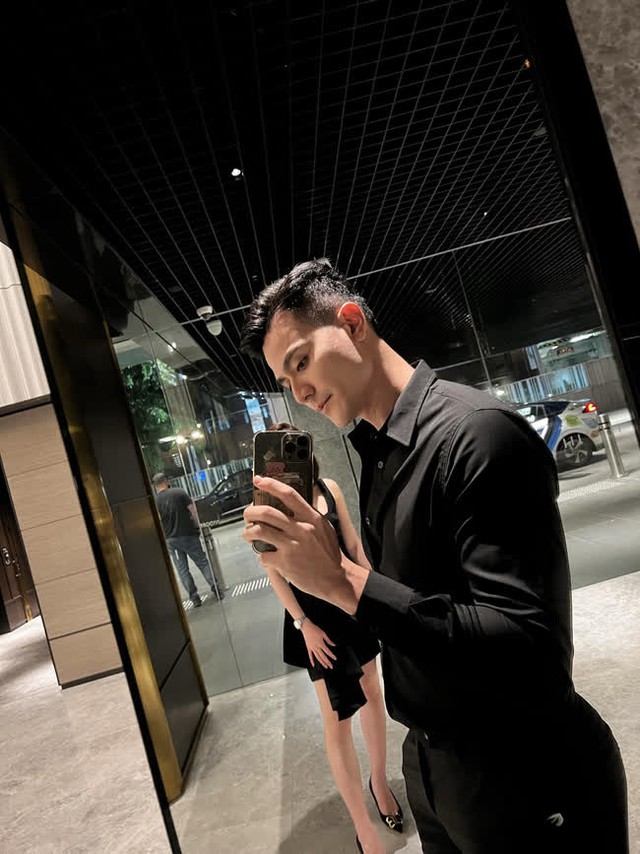 Showbiz Việt chưa có hôn lễ nào lạ như đôi này: Cưới linh đình 2 nơi mà không ai hay, cô dâu gia thế khủng cực bí ẩn!- Ảnh 3.