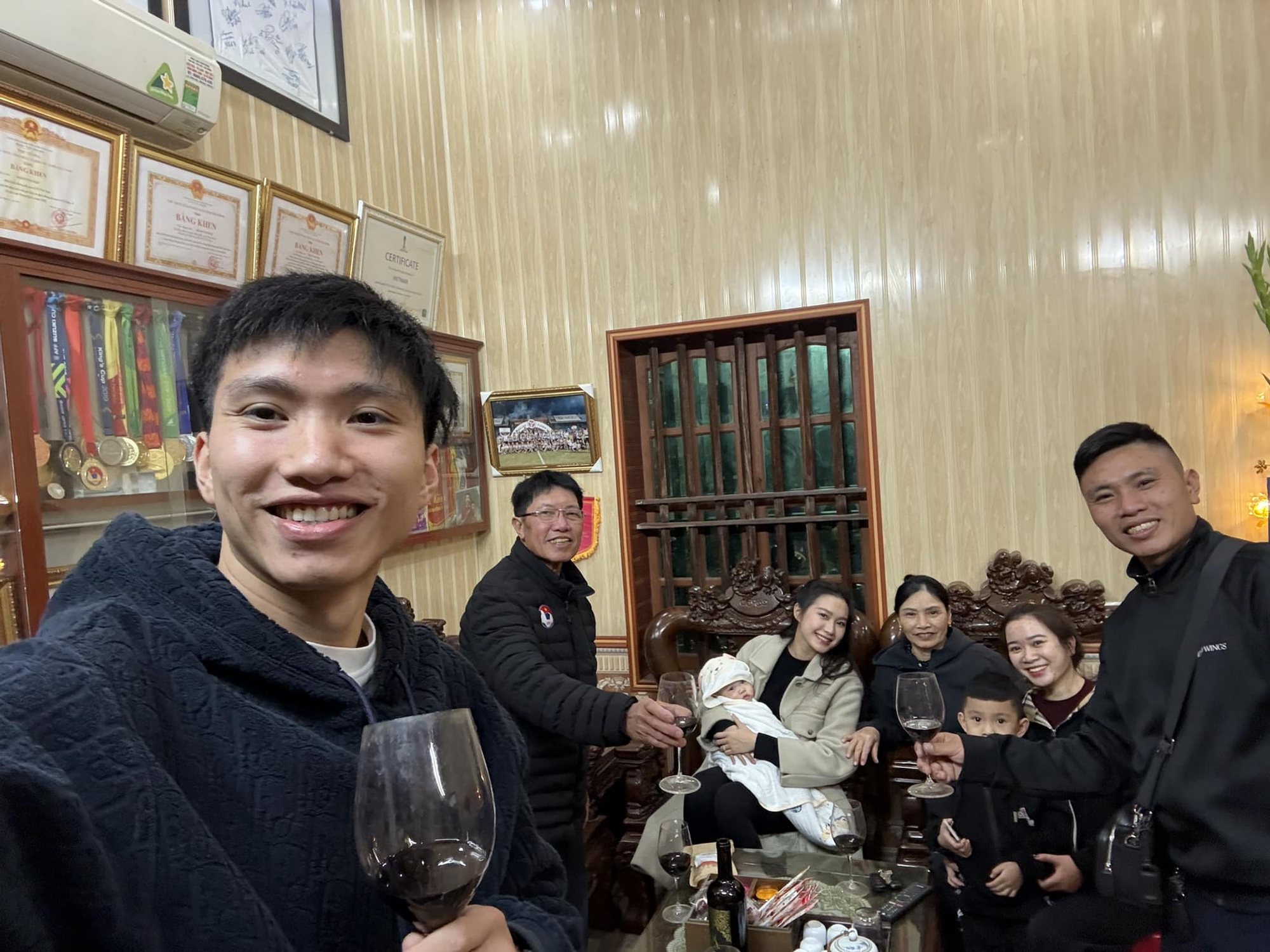 Hé lộ mối quan hệ giữa Doãn Hải My và gia đình Đoàn Văn Hậu, liệu có tốt đẹp?- Ảnh 2.