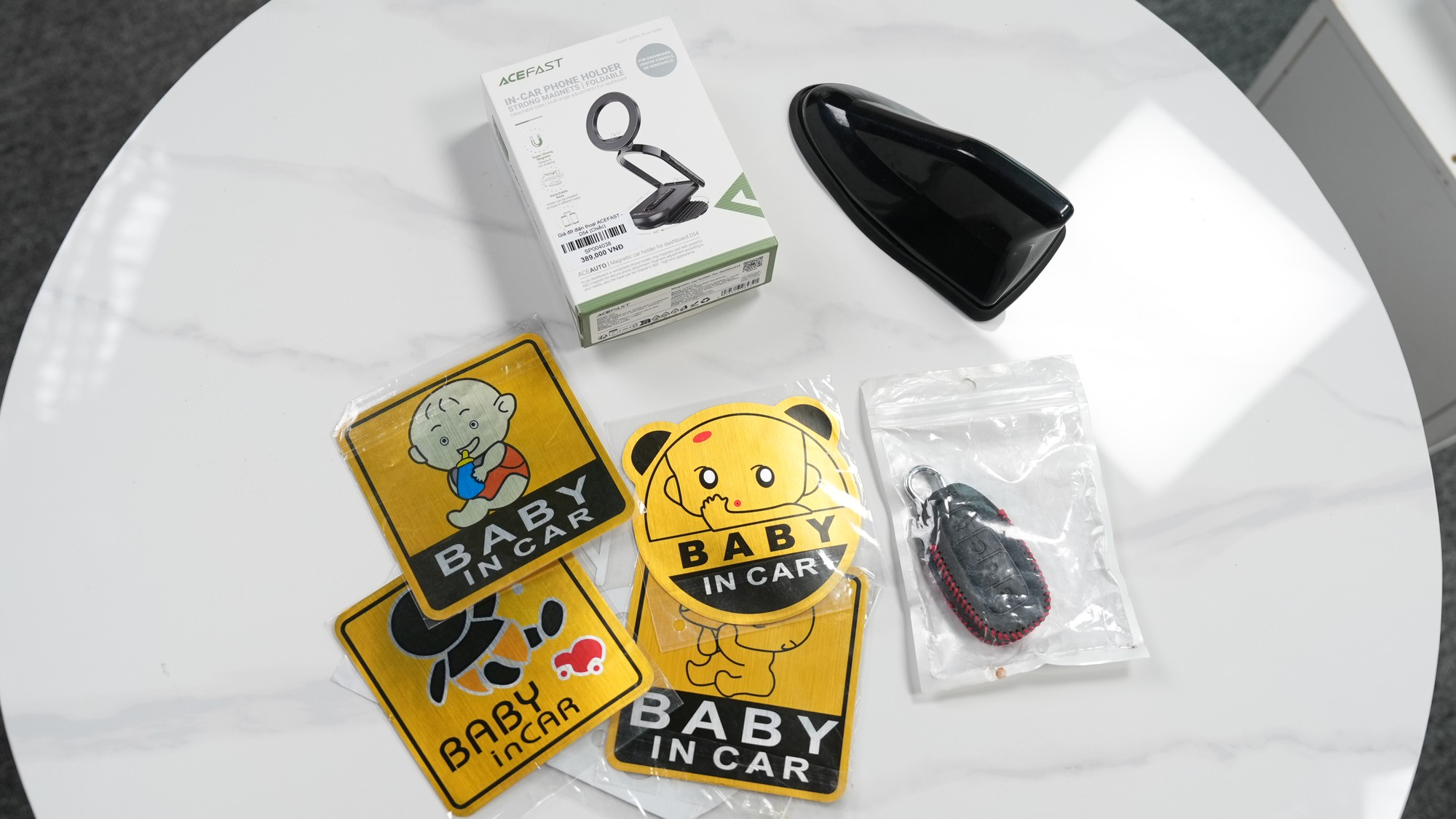 Thử mua phụ kiện ô tô online: Món ổn, món phải mang ra cửa hàng làm lại- Ảnh 2.