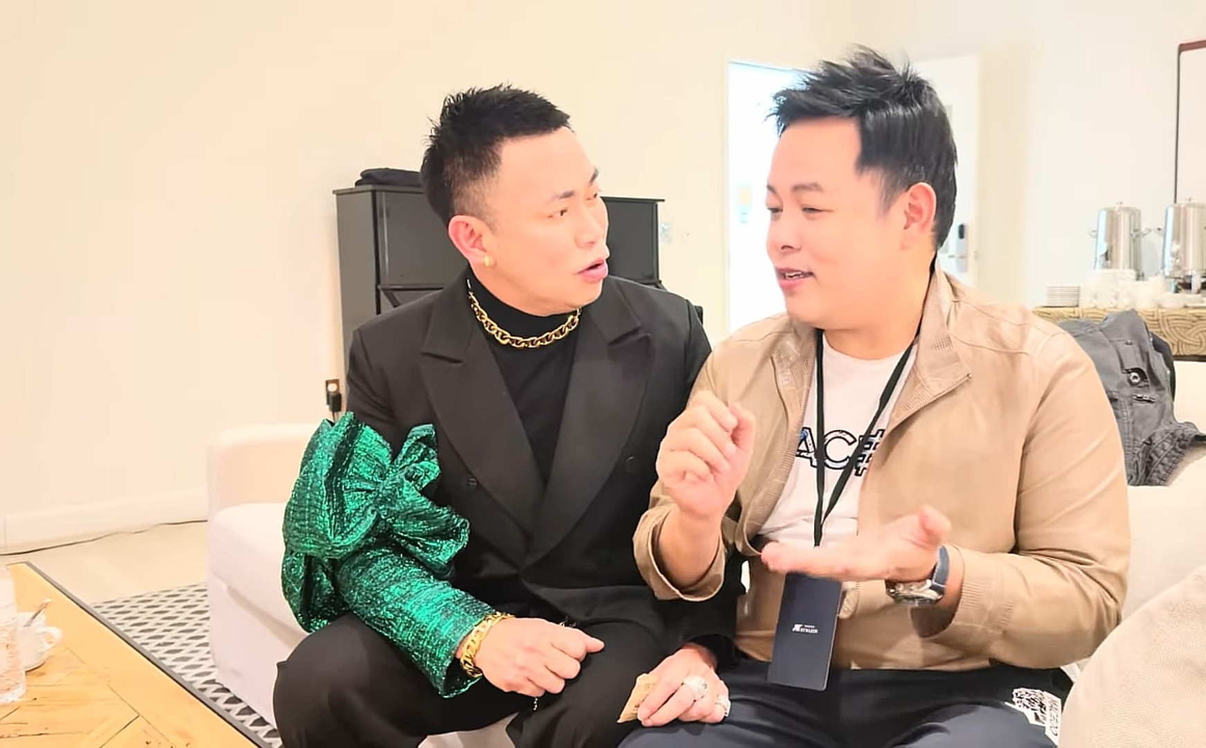 Nam ca sĩ nổi danh hải ngoại bán mỗi tour 2 tỷ đồng- Ảnh 2.